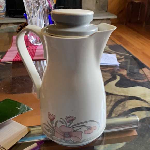 Very nice thermos - Picture 2 of 5